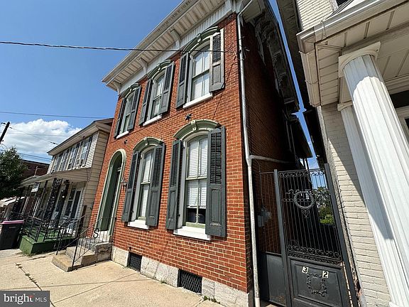 5th image of 32 E Baltimore St
