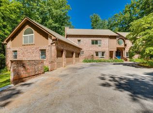 100 Windgate Pl, Oak Ridge, TN 37830