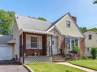 875 Grand Terrace Ave, Baldwin, NY 11510