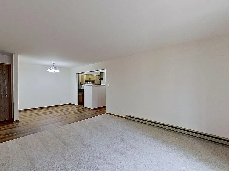 N83W13698 Fond Du Lac Ave #39 — Photo 11