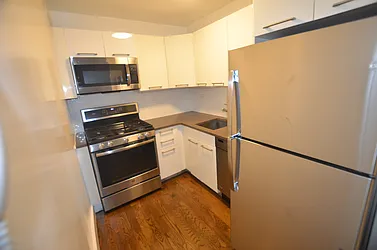 Rented by Manhattan Realty Group