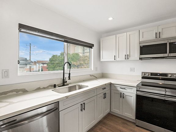 3rd image of 701 N Hill Pl #A