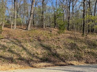166 Albany Dr, Lake Ozark, MO 65049