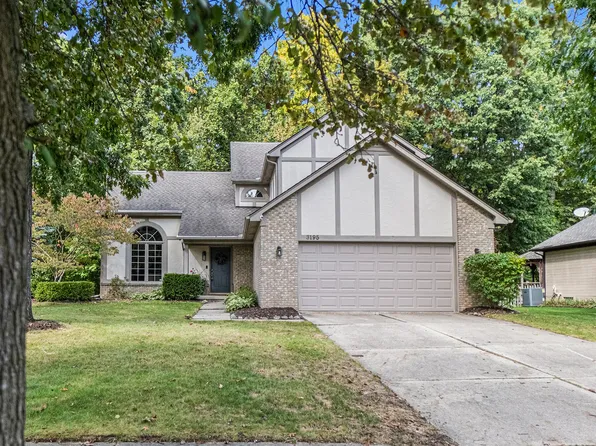 3195 Potomac Ct, Ann Arbor, MI 48108