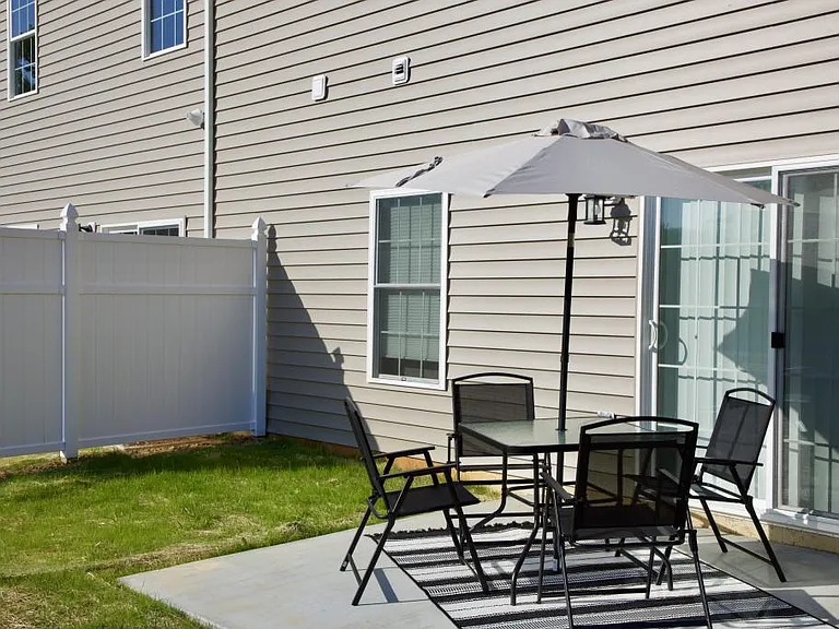 239 Louise Ln — Photo 12