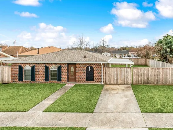 2813 Nancy St, Meraux, LA 70075