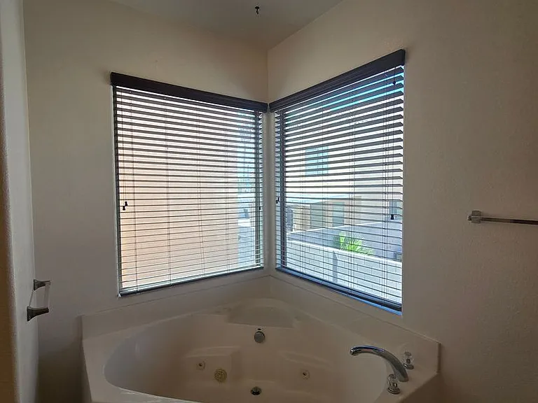9164 Craven Ave — Photo 22