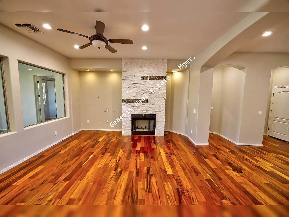 3 bed, 2.5 bath, 2461 sqft, $3,500 — Photo 4