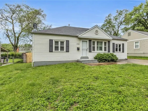 4920 Canterbury Rd, Mission, KS 66205