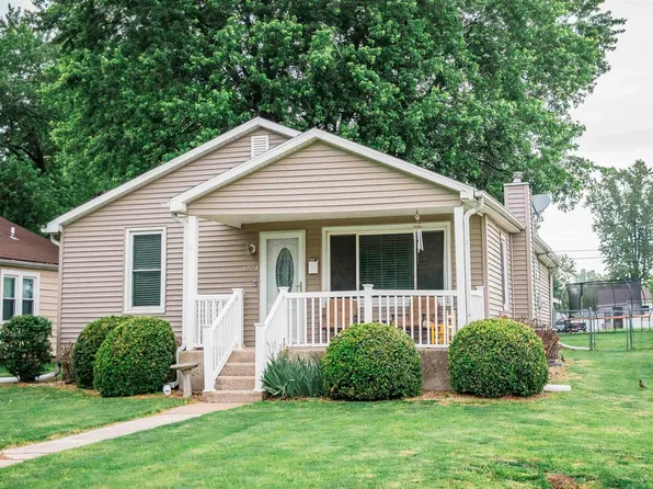 1723 Jackson St, Quincy, IL 62301