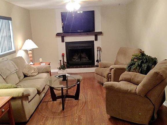 4th image of 8311 W Hanna Ave