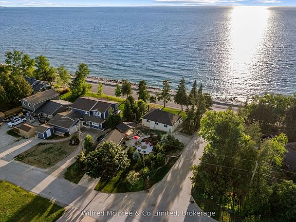 4th image of 43 Fenton Dr