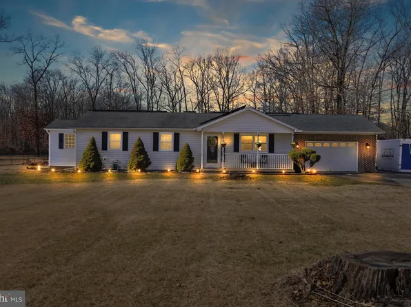 711 Central Ave, Franklinville, NJ 08322