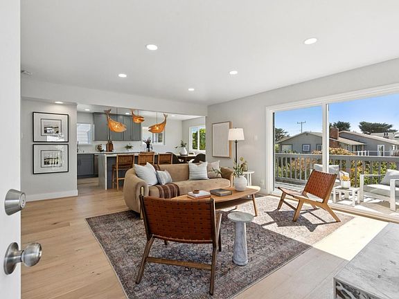 3rd image of 846 San Ramon Ave