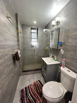 Rented by Mdays Realty | media 22