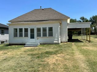 816 4th St, Alva, OK 73717
