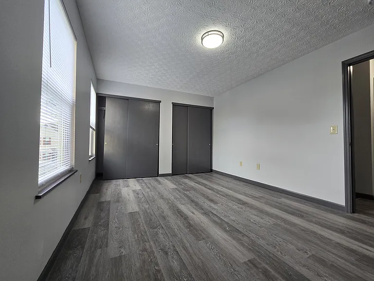 6048 Trowbridge Way — Photo 8