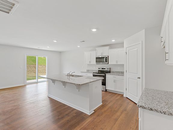 4th image of 908 Kerwood St Lot 161