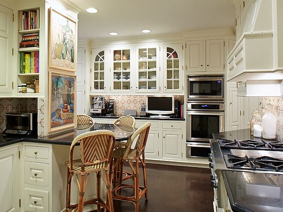 3rd image of 1133 Park Ave #7W