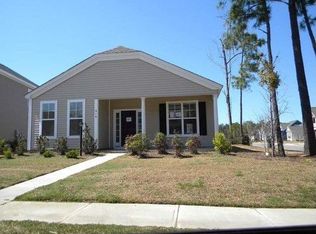 313 Harriswood Ln, Moncks Corner, SC 29461