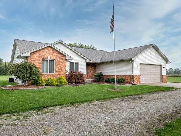 4623 Mayer Rd, China, MI 48054