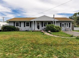 1 Osprey Ct, Forked River, NJ 08731