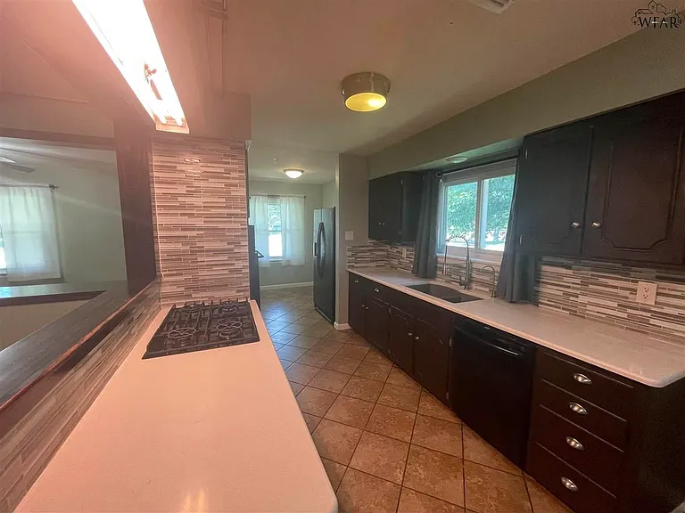 2801 McNiel Ave — Photo 8
