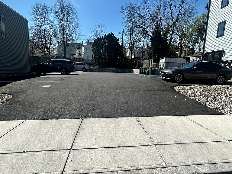 130 S 12th St #1C — Photo 10