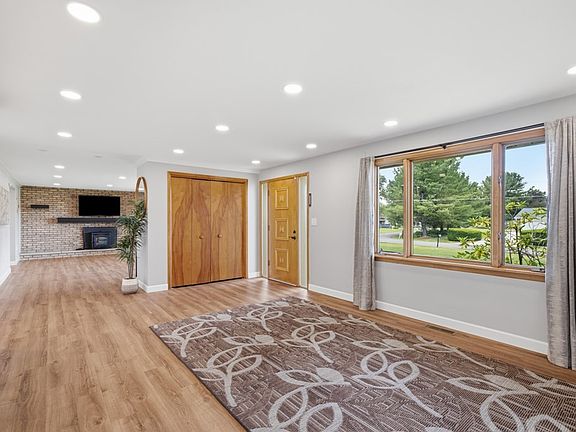 2nd image of 499 Craigston Dr