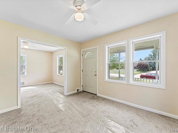 14225 Reeck Rd, Southgate, MI 48195 | MLS #20240059518 | Zillow