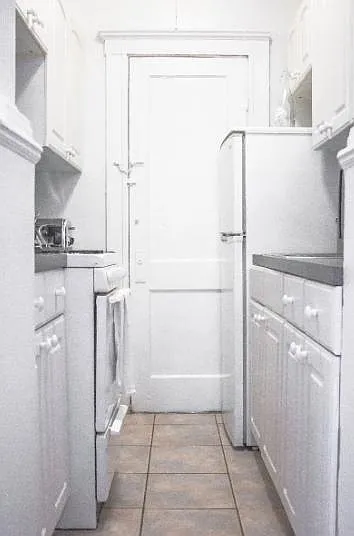 89 Park Dr #10 — Photo 6