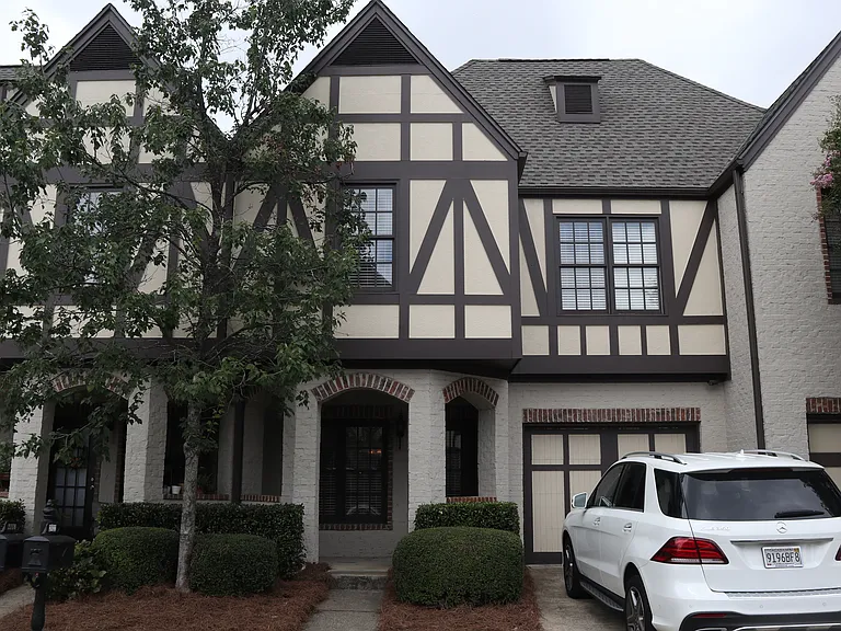 2122 Acton Park Way — Photo 1