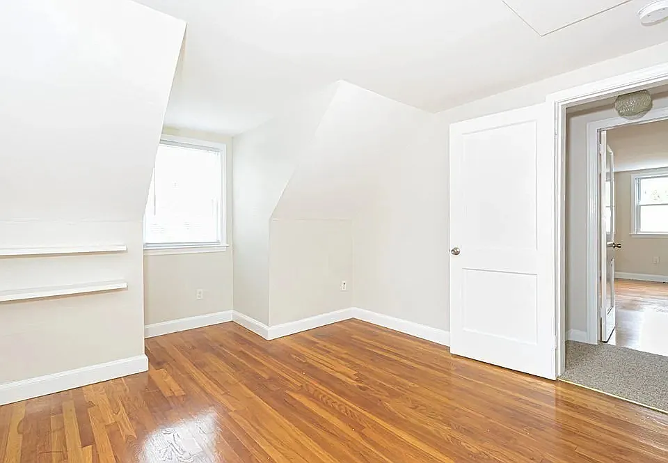 28 Main St #28