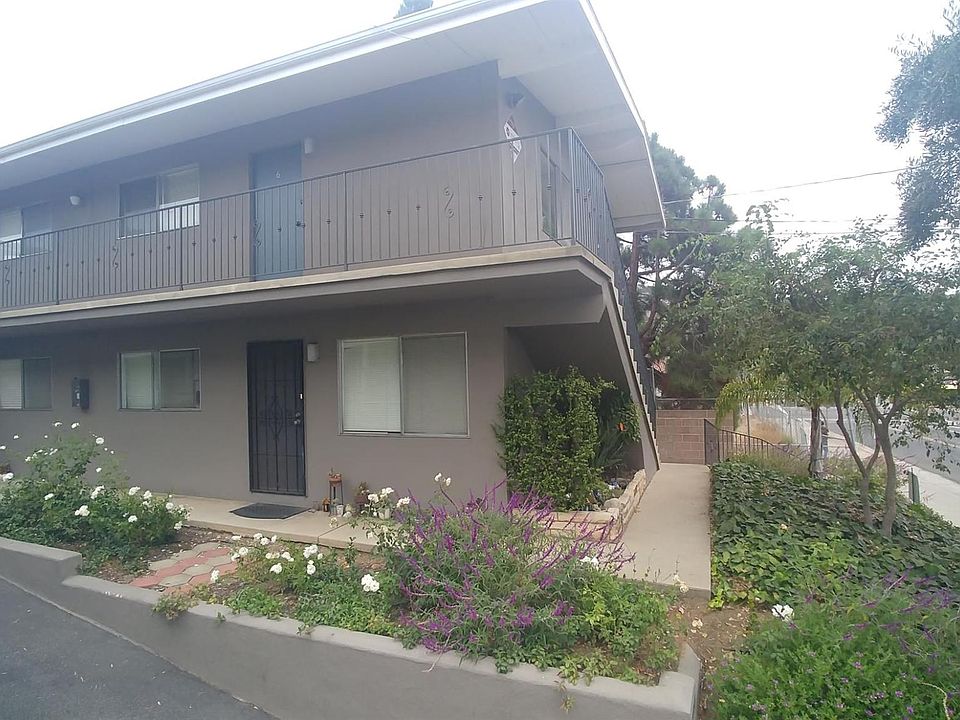 1st image of 823 E De La Guerra St APT 1