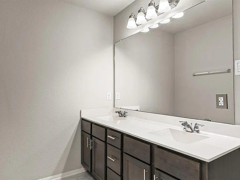 2214 Sand Lily Dr — Photo 17