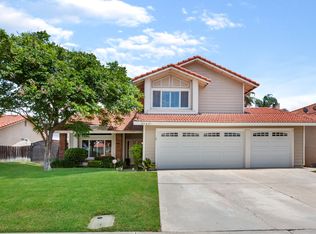 9082 Mandarin Ln, Riverside, CA 92508