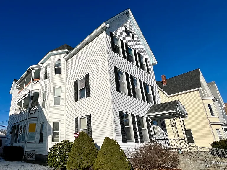 282 Dubuque St #1R — Photo 1