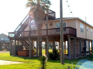 114 Point Lafitte Ct, Surfside Beach, TX 77541