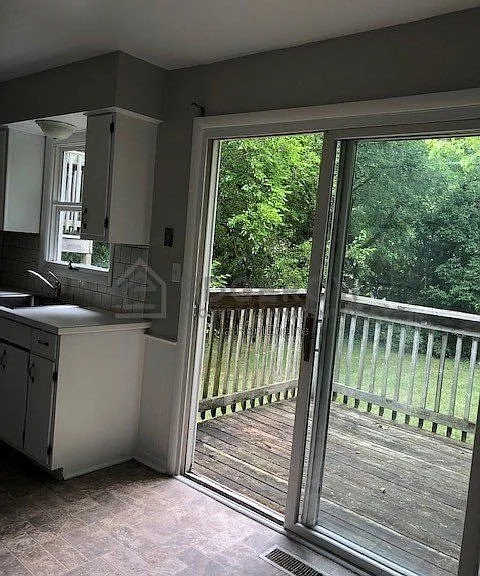 3700 Kalamazoo Ave SE — Photo 29