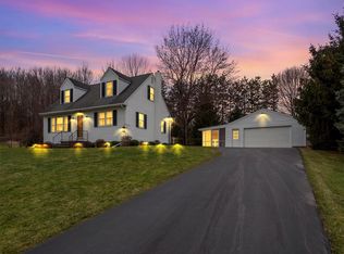 1657 Arcadia Zurich Norris Rd, Newark, NY 14513