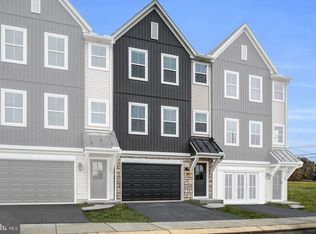 26 Morgan Cir #2-01, Carlisle, PA 17013