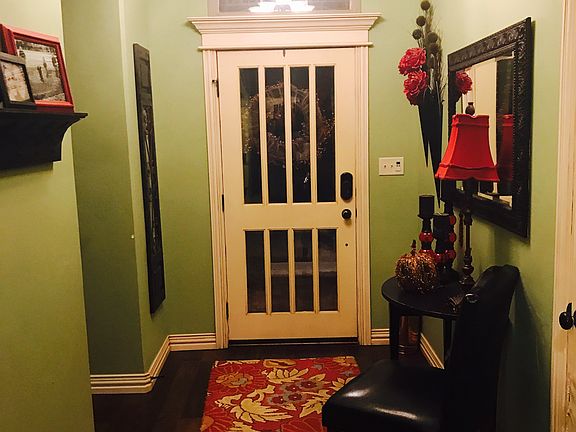 4th image of 8406 Edenbridge Dr
