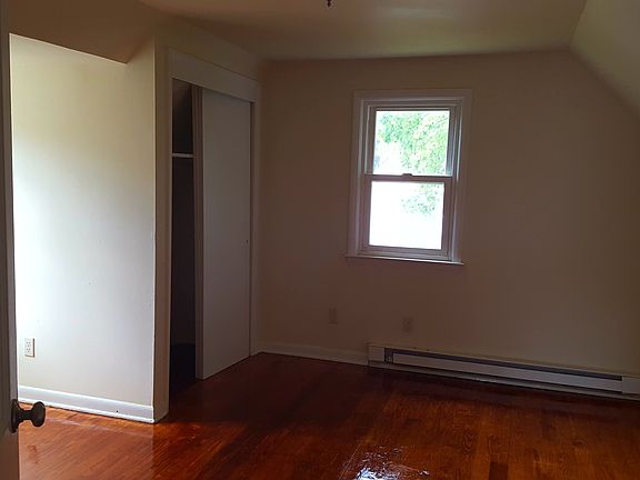 4 Spacious Bedrooms.