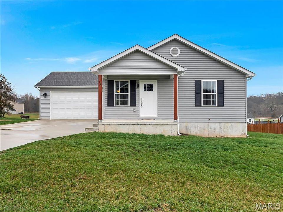 1st image of 455 Calvey View Ct