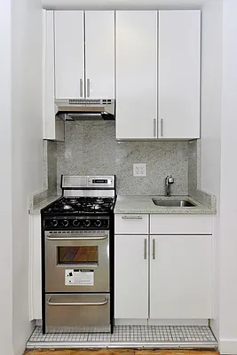 Rented by Aether Property Group | media 10