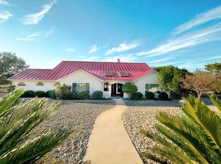 1808 Summit Ridge Dr, Kerrville, TX 78028