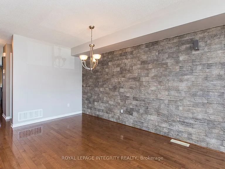 146 Berrigan Dr — Photo 18