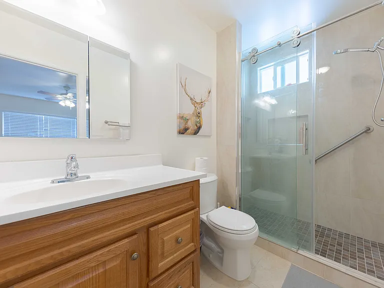 10912 Freer St — Photo 19