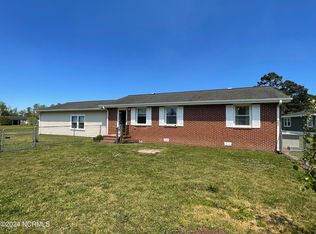 363 Tar Landing Rd, Holly Ridge, NC 28445