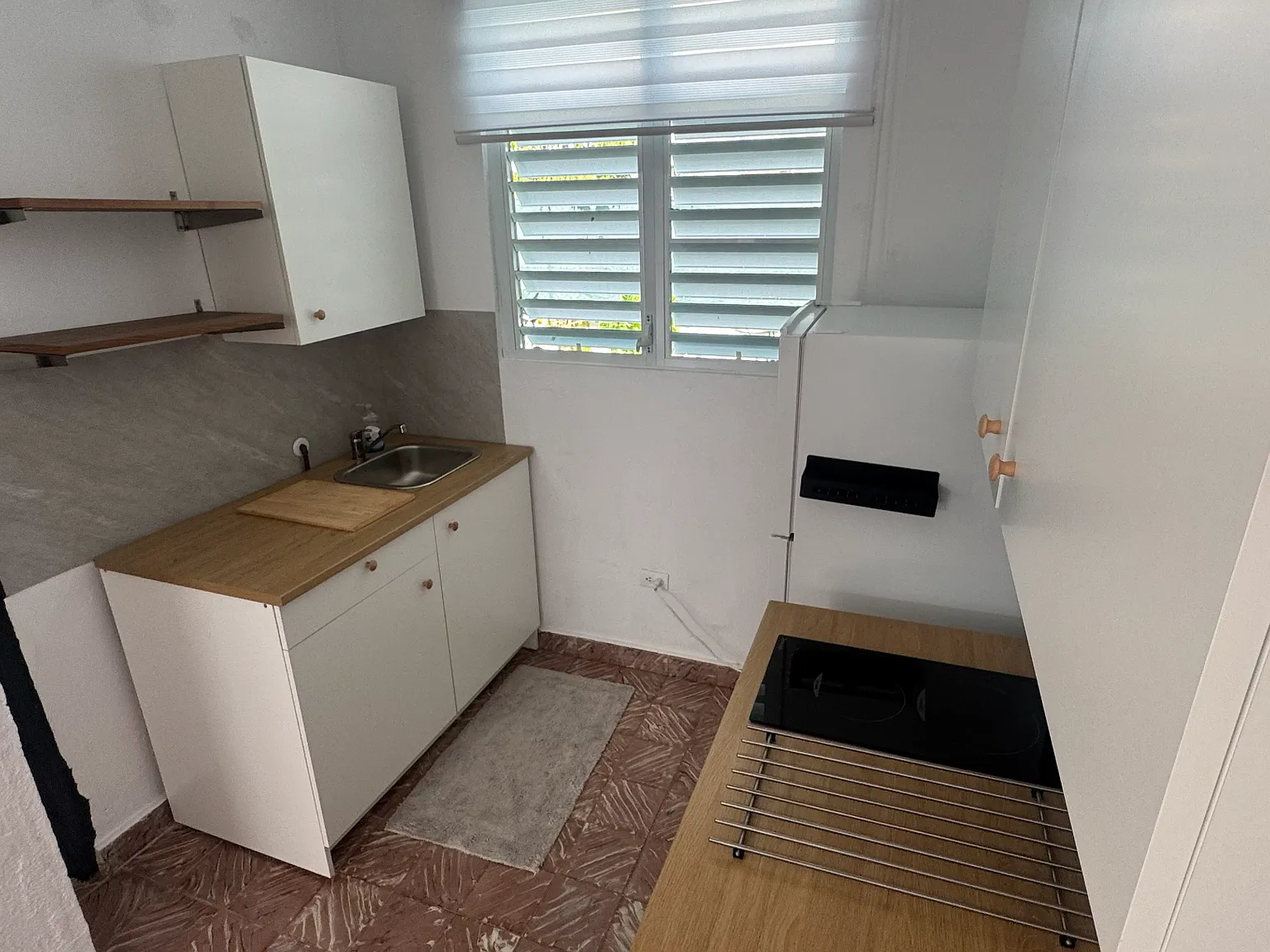 1 bed, 300 sqft, $800 — Photo 4